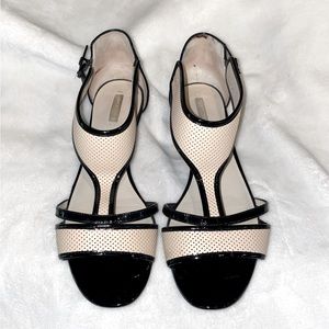 Giorgio Armani Taupe/Black Patent Leather Sandals - 9.5 with Duster Bags